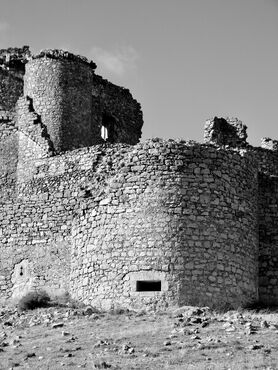 Castillo-de-Almenara-vista-exterior-de-la-barrera-artillera