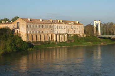 Abbaye de Belleperche façade nord