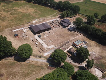 Veduta aerea delle terme di Aquinum