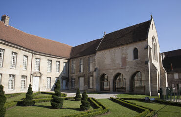 25279_vignette_35678-senlis-2012-oise-tourisme-irwin-leullier-28-Oise-Tourisme-Irwin-Leullier.jpg