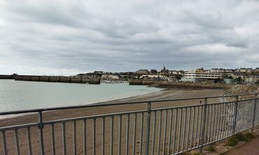 le port et la Haute-ville