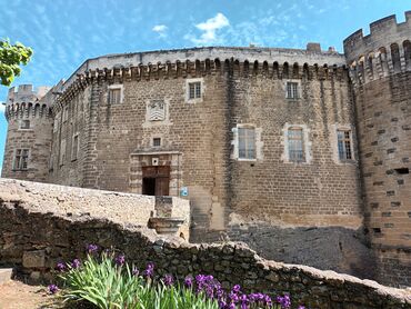 Château façade