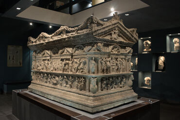 Sarcofago delle fatiche di Ercole, II d.C., Velletri
