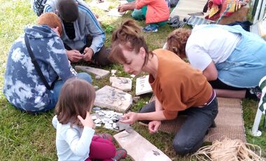 Atelier dans la peau d'un homme du Néolithique