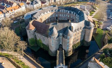 chateau comtal